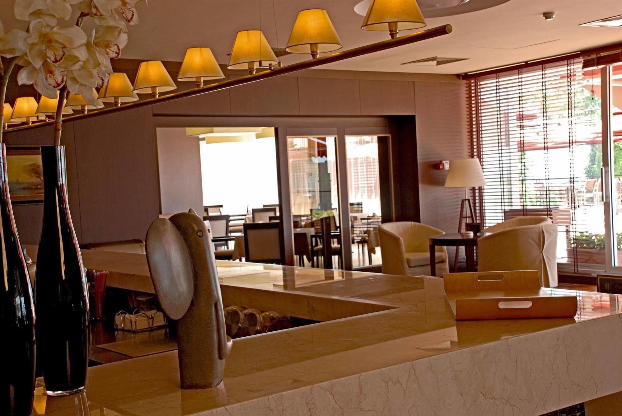 Cinar Hotel Istanbul Restoran gambar